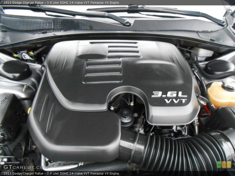 3.6 Liter DOHC 24-Valve VVT Pentastar V6 2011 Dodge Charger Engine