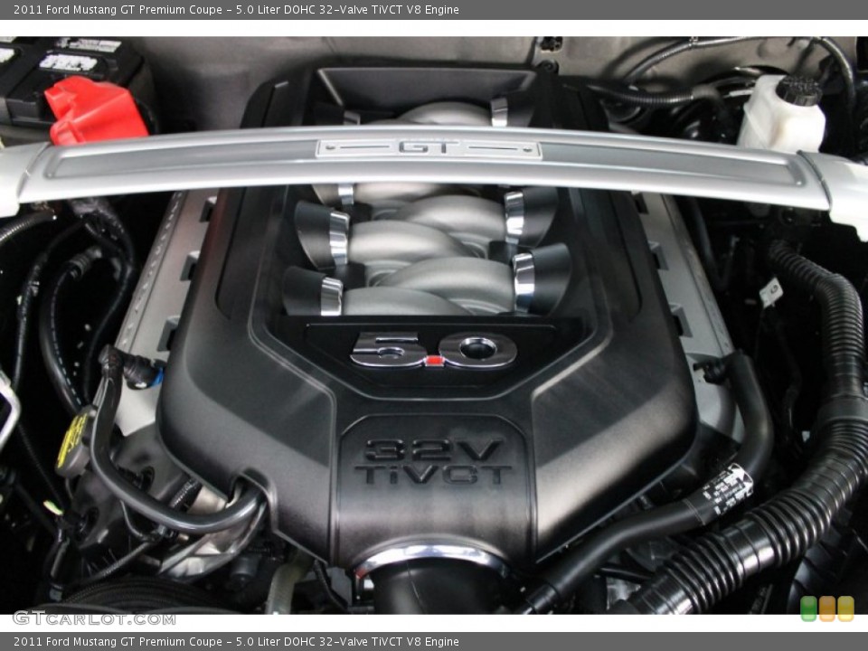 5.0 Liter DOHC 32-Valve TiVCT V8 Engine for the 2011 Ford Mustang #77992979