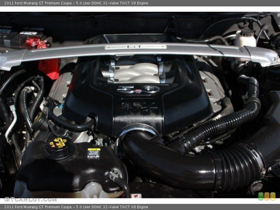 5.0 Liter DOHC 32-Valve TiVCT V8 Engine for the 2011 Ford Mustang #78089660