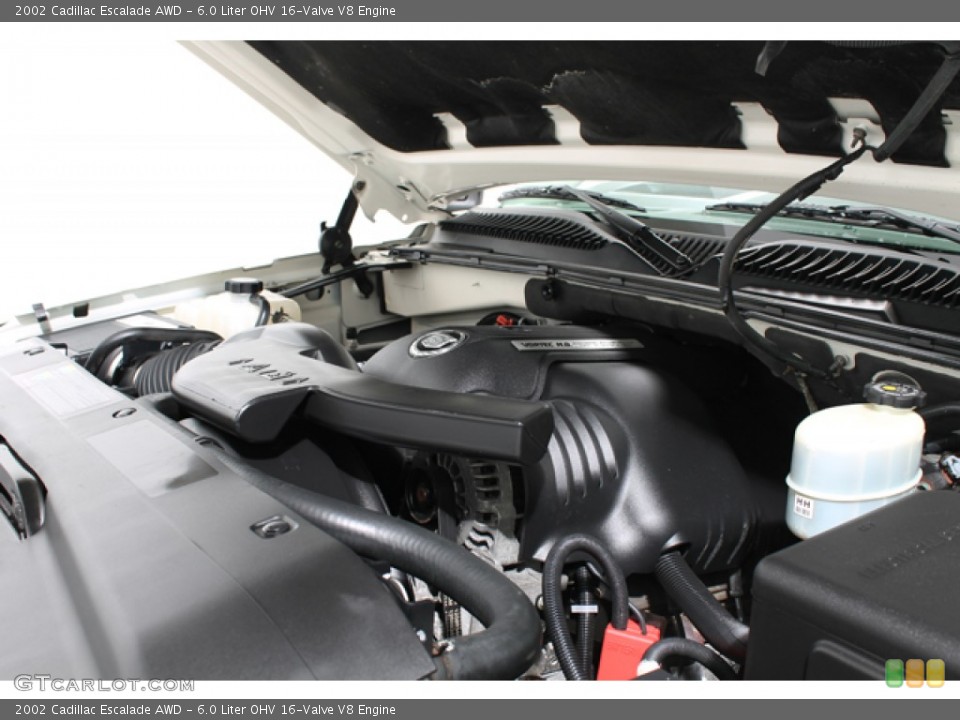 6.0 Liter OHV 16-Valve V8 Engine for the 2002 Cadillac Escalade #78099731