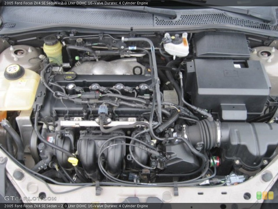 2.0 Liter DOHC 16-Valve Duratec 4 Cylinder Engine for the 2005 Ford Focus #78246112