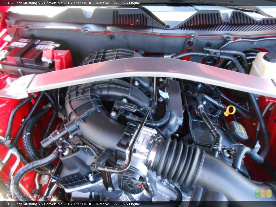 3.7 Liter DOHC 24-Valve Ti-VCT V6 Engine for the 2014 Ford Mustang #78300382