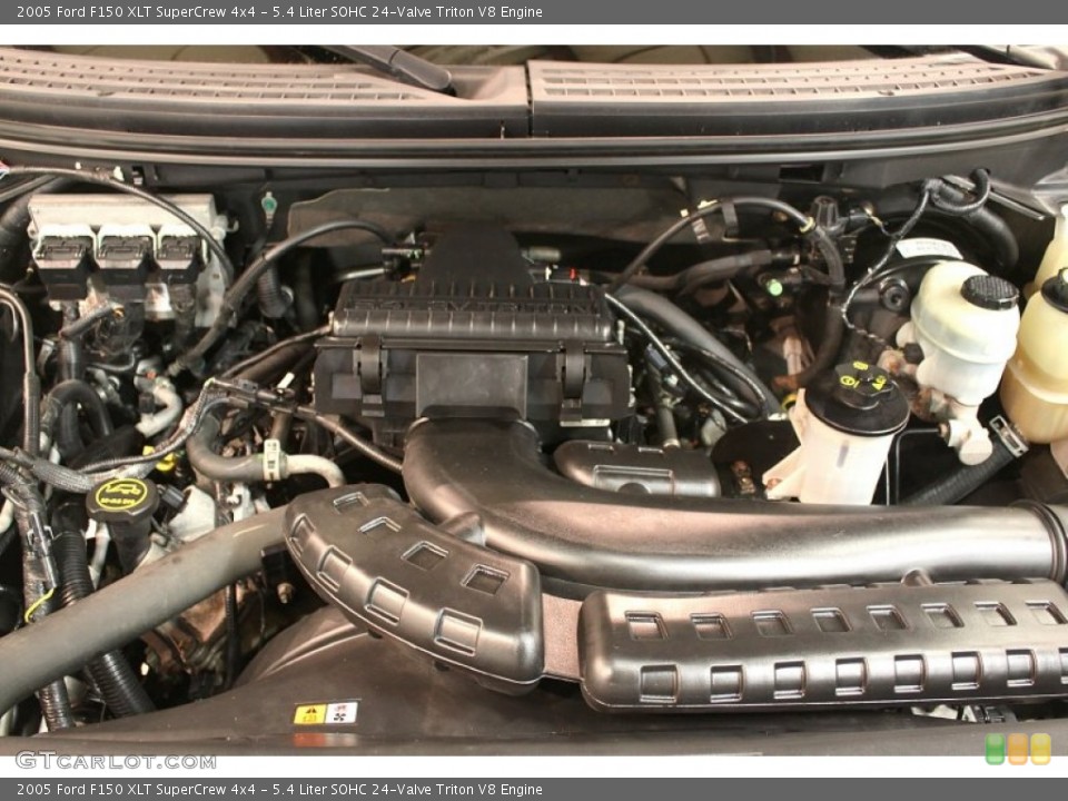 5.4 Liter SOHC 24-Valve Triton V8 Engine for the 2005 Ford F150 #78359185