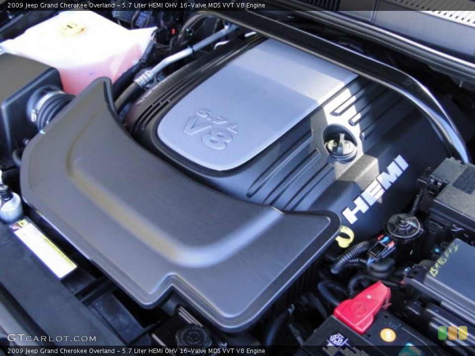 5.7 Liter HEMI OHV 16-Valve MDS VVT V8 Engine for the 2009 Jeep Grand Cherokee #78379426