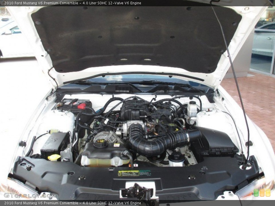 4.0 Liter SOHC 12-Valve V6 Engine for the 2010 Ford Mustang #78391480