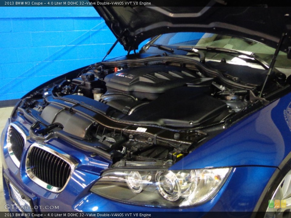 4.0 Liter M DOHC 32-Valve Double-VANOS VVT V8 Engine for the 2013 BMW M3 #78401526