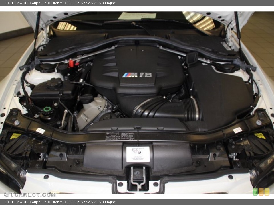 4.0 Liter M DOHC 32-Valve VVT V8 Engine for the 2011 BMW M3 #78419805