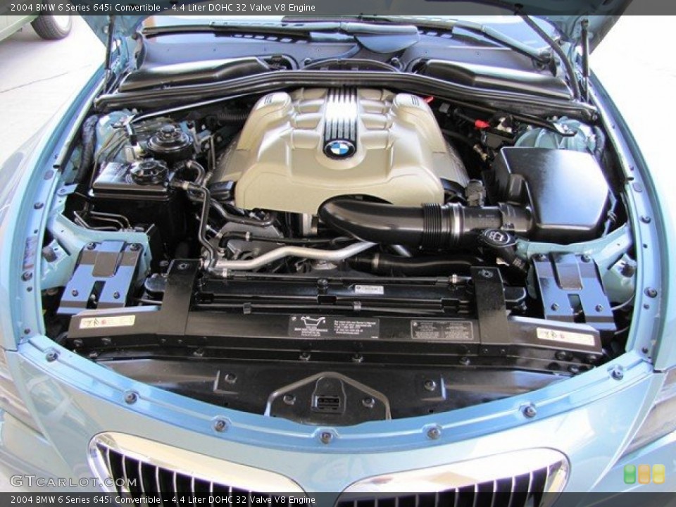 4.4 Liter DOHC 32 Valve V8 2004 BMW 6 Series Engine