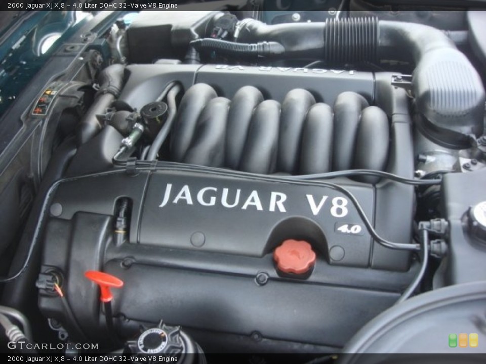 4.0 Liter DOHC 32-Valve V8 Engine for the 2000 Jaguar XJ #78528123