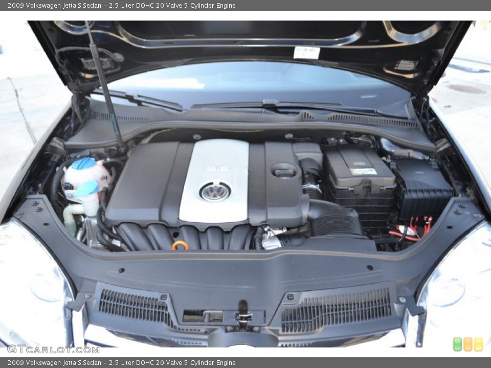 2.5 Liter DOHC 20 Valve 5 Cylinder 2009 Volkswagen Jetta Engine