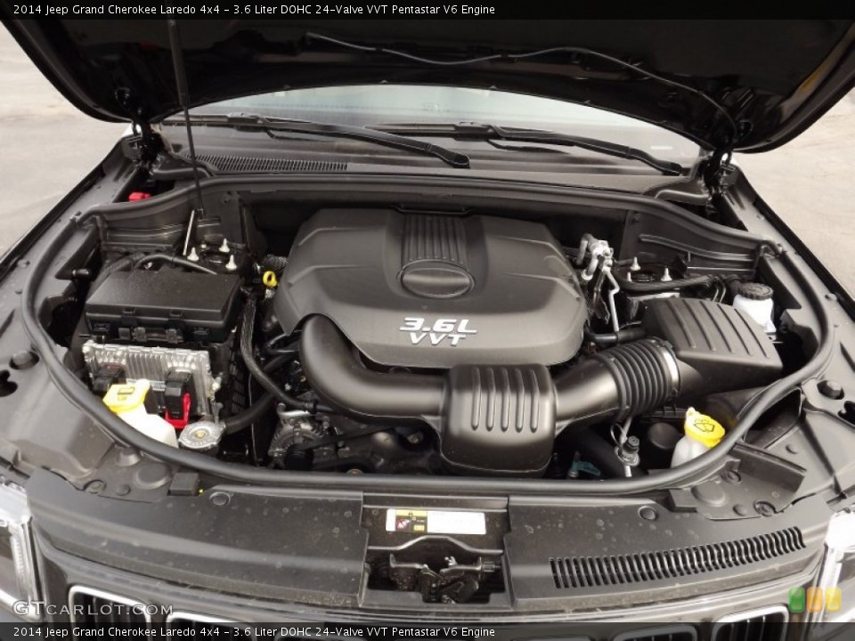 3.6 Liter DOHC 24-Valve VVT Pentastar V6 Engine for the 2014 Jeep Grand Cherokee #78588827