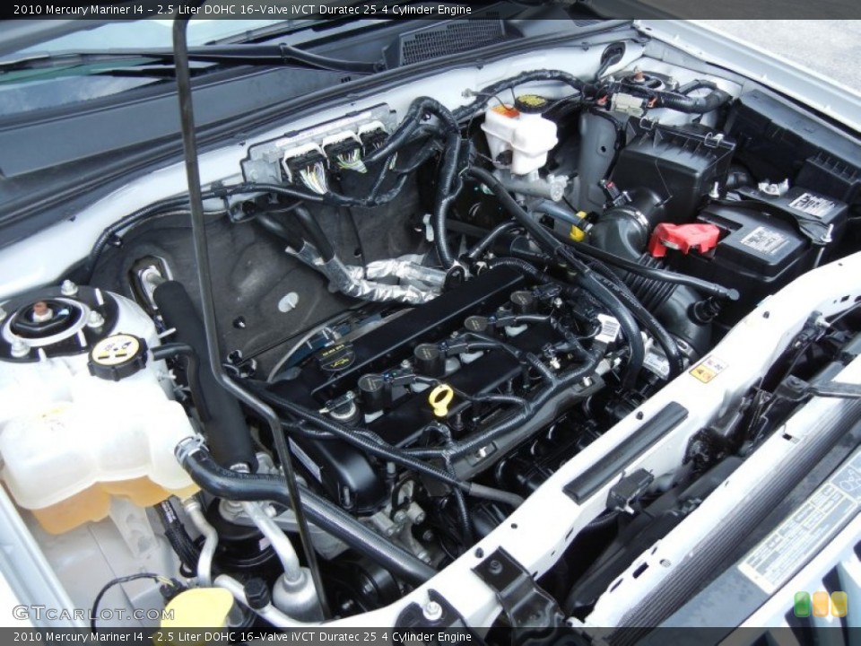 2.5 Liter DOHC 16-Valve iVCT Duratec 25 4 Cylinder 2010 Mercury Mariner Engine