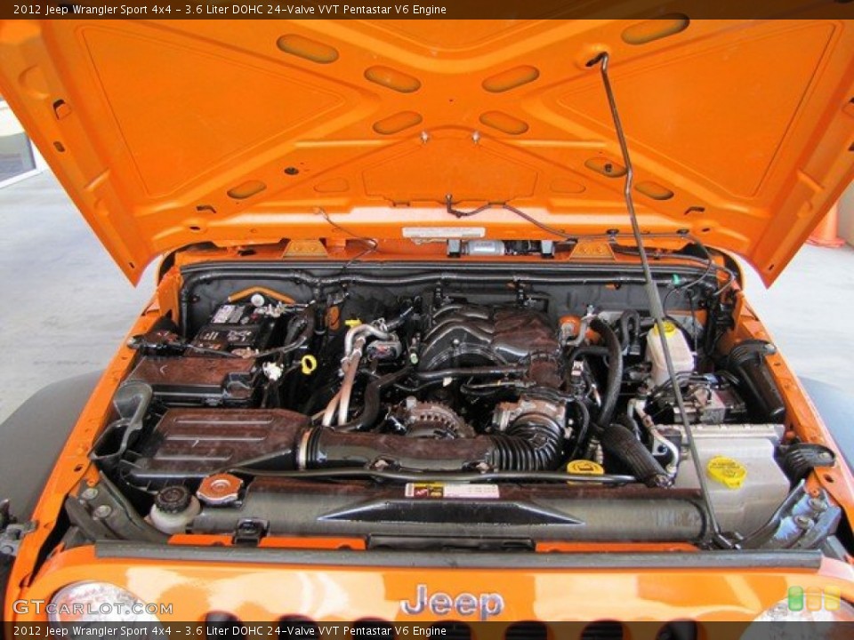 3.6 Liter DOHC 24-Valve VVT Pentastar V6 Engine for the 2012 Jeep Wrangler #78633012