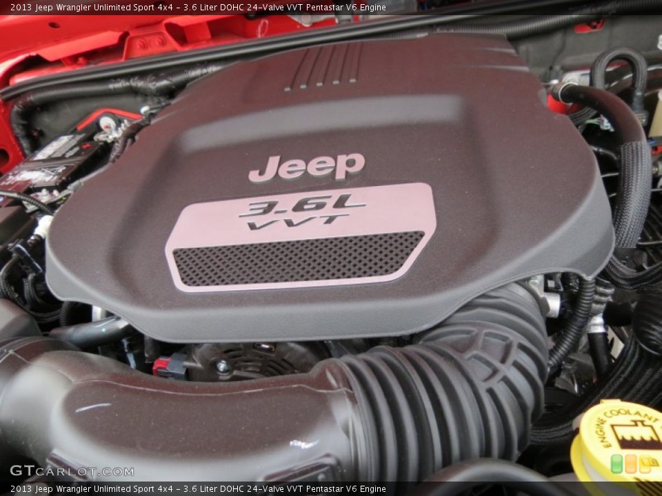 3.6 Liter DOHC 24-Valve VVT Pentastar V6 Engine for the 2013 Jeep Wrangler Unlimited #78670246