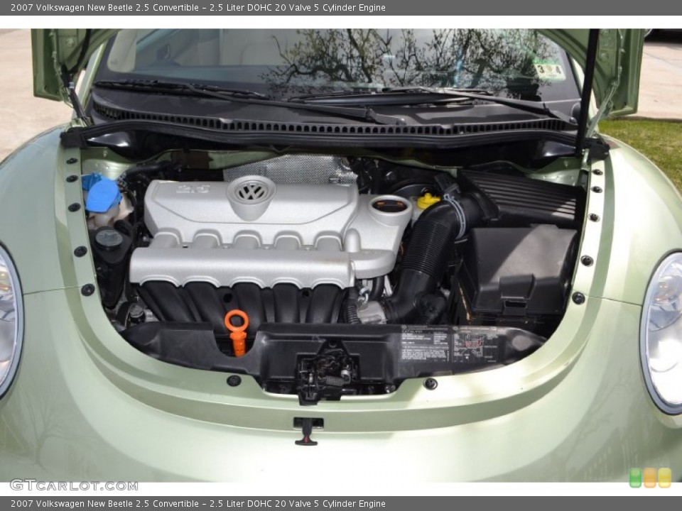 2.5 Liter DOHC 20 Valve 5 Cylinder 2007 Volkswagen New Beetle Engine