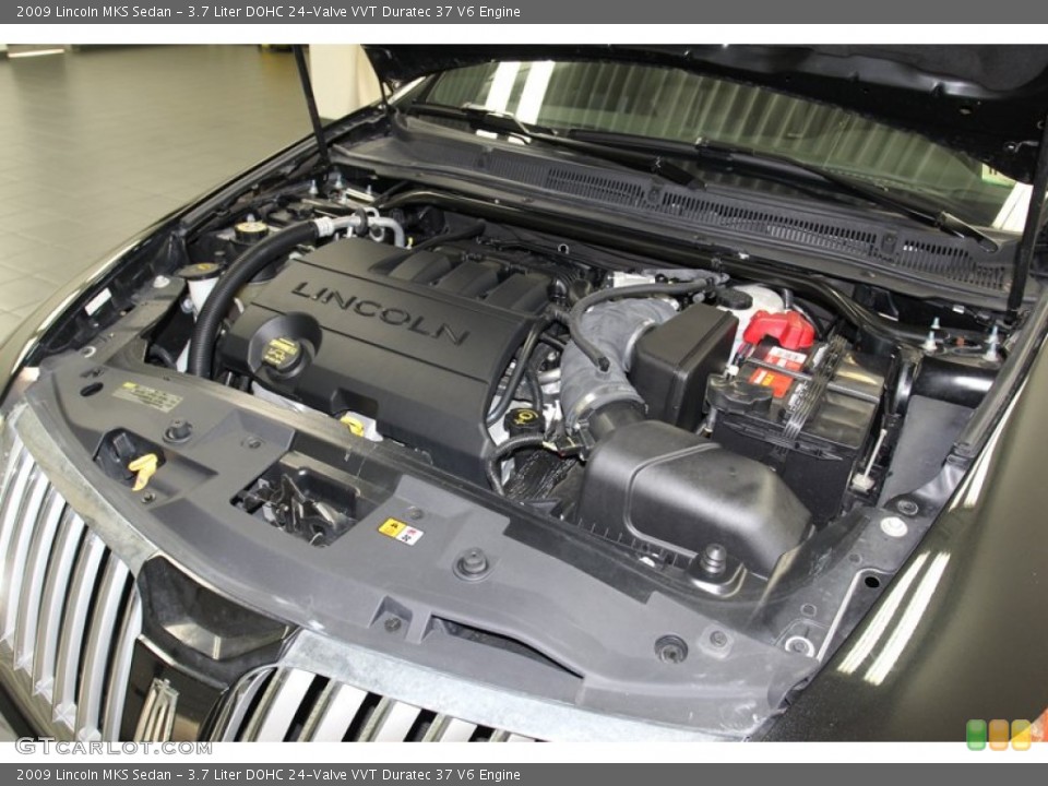 3.7 Liter DOHC 24-Valve VVT Duratec 37 V6 Engine for the 2009 Lincoln MKS #78720996