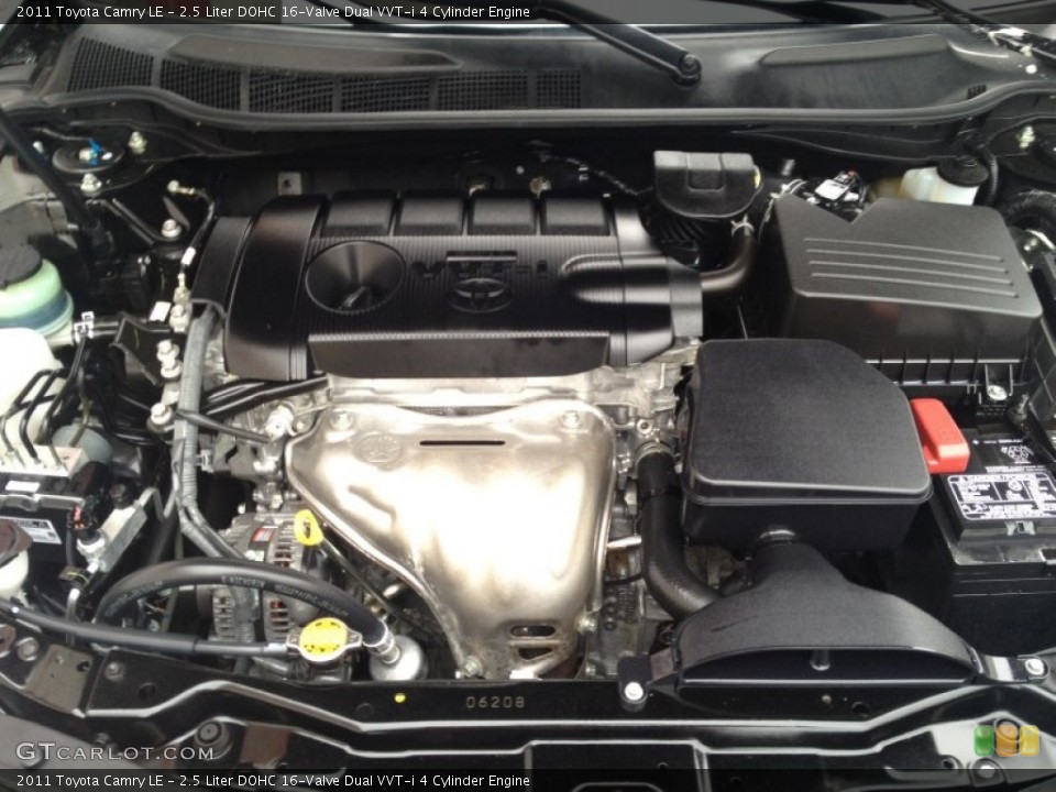 2.5 Liter DOHC 16-Valve Dual VVT-i 4 Cylinder Engine for the 2011 Toyota Camry #78738908