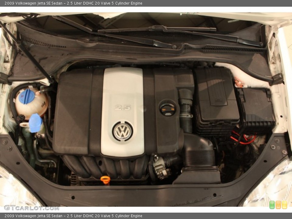 2.5 Liter DOHC 20 Valve 5 Cylinder Engine for the 2009 Volkswagen Jetta #78799421
