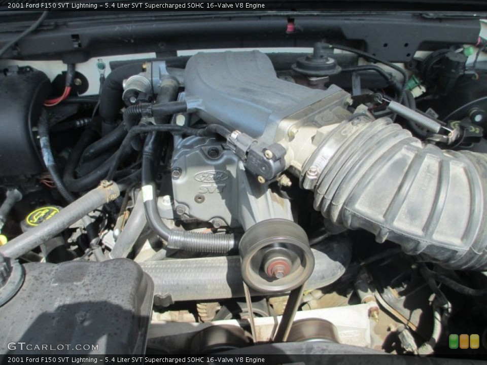 5.4 Liter SVT Supercharged SOHC 16-Valve V8 2001 Ford F150 Engine