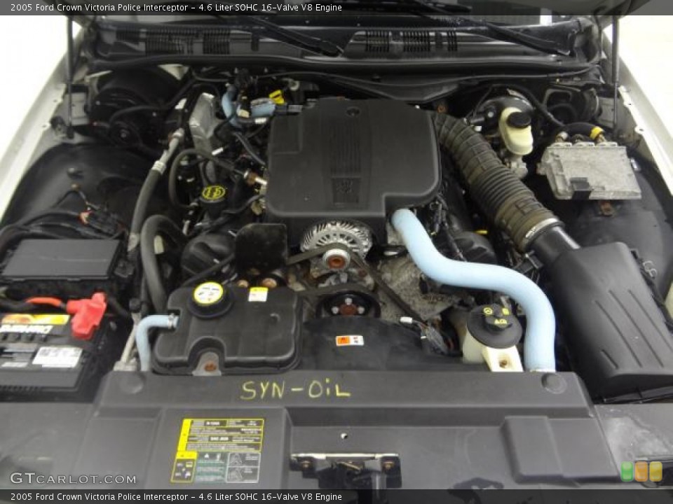 4.6 Liter SOHC 16-Valve V8 Engine for the 2005 Ford Crown Victoria #78999358