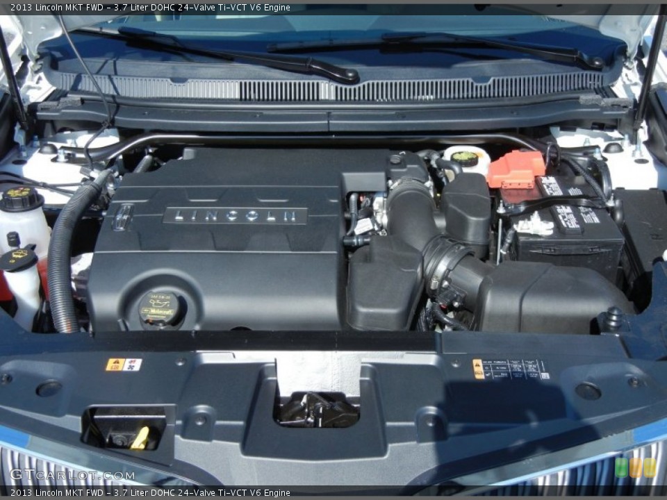 3.7 Liter DOHC 24-Valve Ti-VCT V6 2013 Lincoln MKT Engine