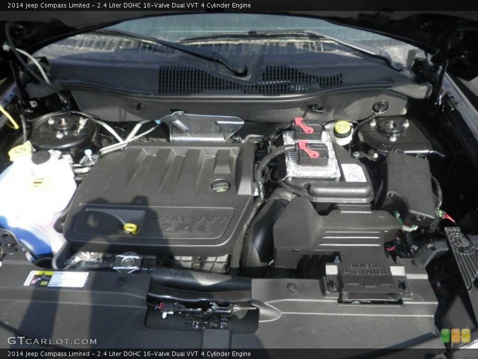 2.4 Liter DOHC 16-Valve Dual VVT 4 Cylinder Engine for the 2014 Jeep Compass #79172654