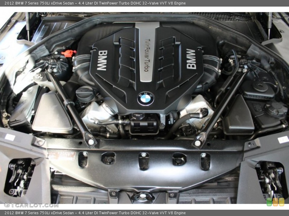 4.4 Liter DI TwinPower Turbo DOHC 32-Valve VVT V8 Engine for the 2012 BMW 7 Series #79239783