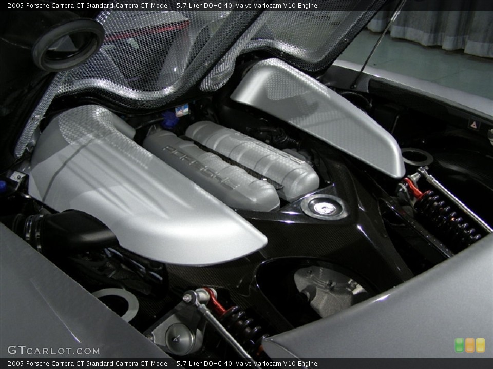 5.7 Liter DOHC 40-Valve Variocam V10 Engine for the 2005 Porsche Carrera GT #79290
