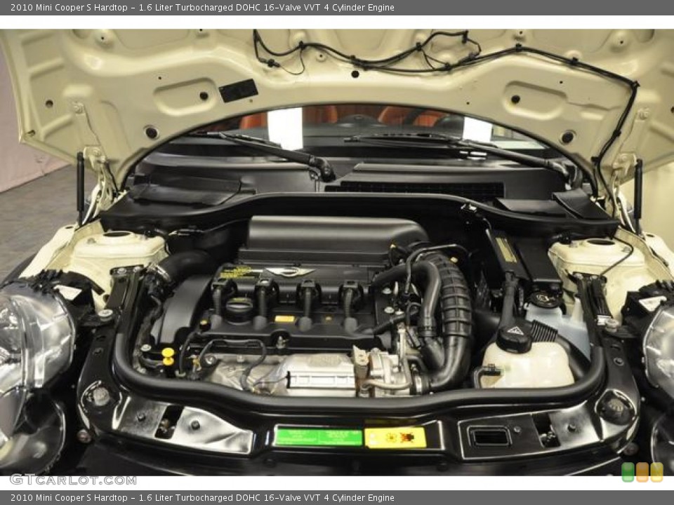 1.6 Liter Turbocharged DOHC 16-Valve VVT 4 Cylinder Engine for the 2010 Mini Cooper #79447343