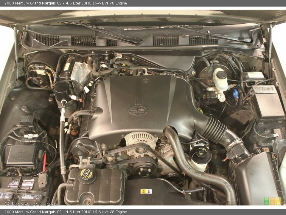 4.6 Liter SOHC 16-Valve V8 2000 Mercury Grand Marquis Engine