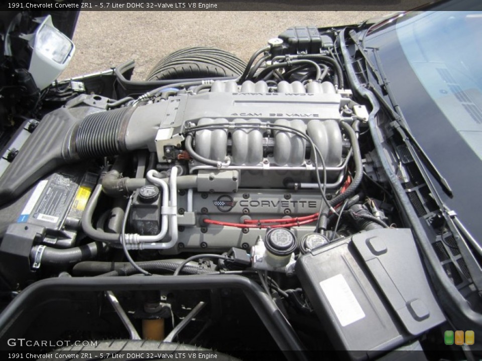 5.7 Liter DOHC 32-Valve LT5 V8 1991 Chevrolet Corvette Engine