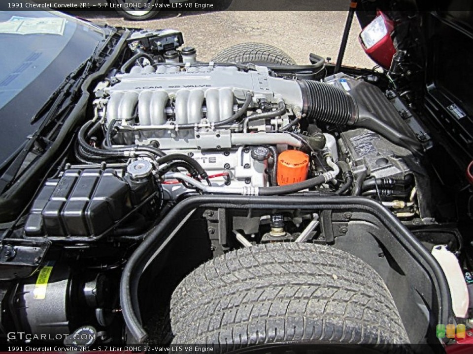 5.7 Liter DOHC 32-Valve LT5 V8 Engine for the 1991 Chevrolet Corvette #79759642