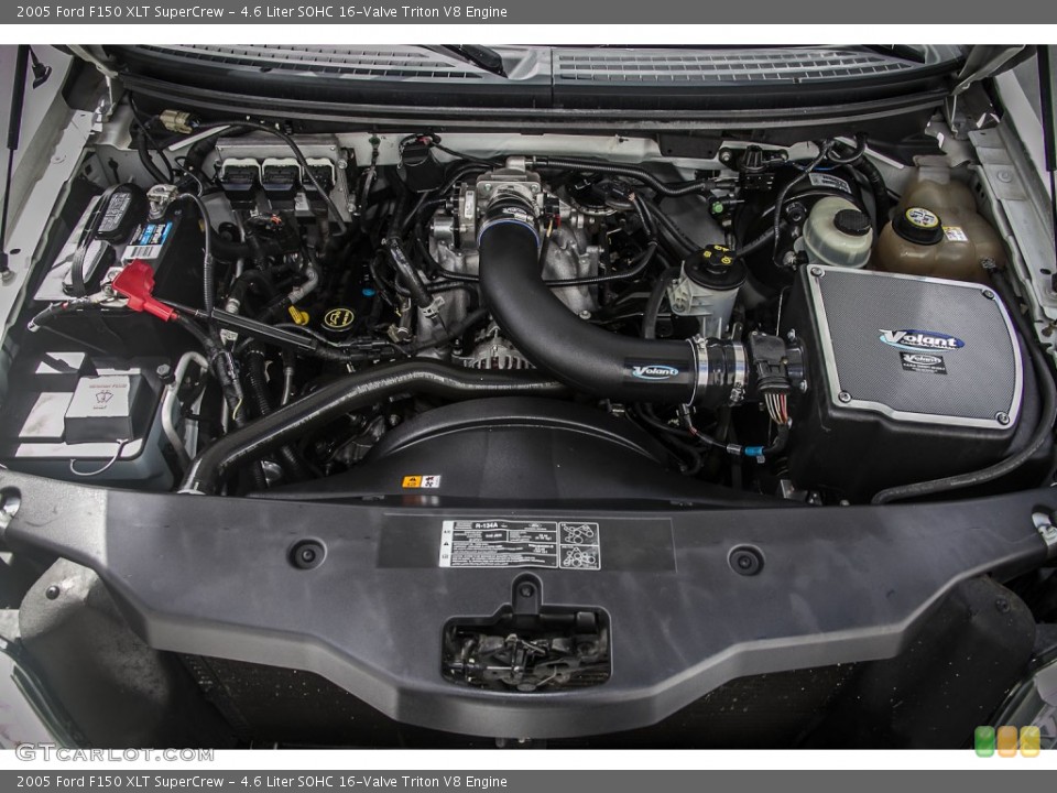 4.6 Liter SOHC 16-Valve Triton V8 Engine for the 2005 Ford F150 #79851592