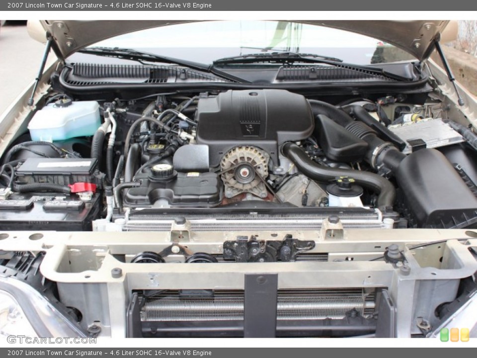 4.6 Liter SOHC 16-Valve V8 Engine for the 2007 Lincoln Town Car #79888087