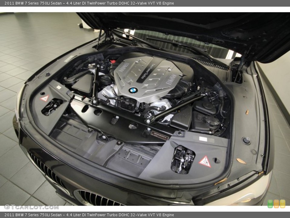 4.4 Liter DI TwinPower Turbo DOHC 32-Valve VVT V8 Engine for the 2011 BMW 7 Series #80140533