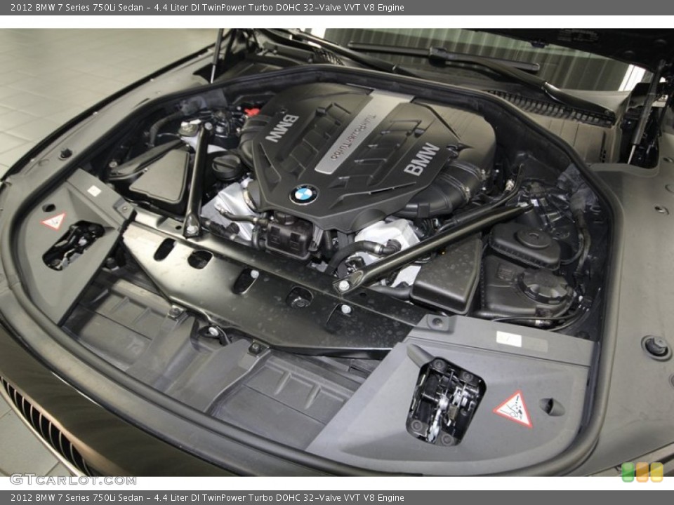 4.4 Liter DI TwinPower Turbo DOHC 32-Valve VVT V8 Engine for the 2012 BMW 7 Series #80280869