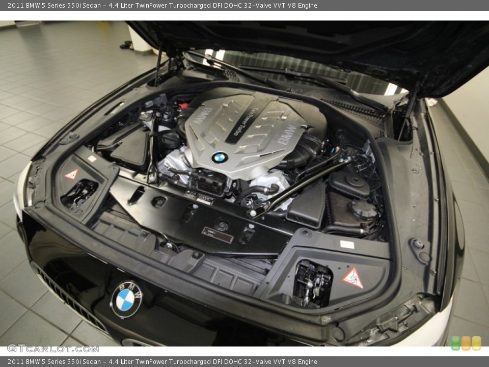 4.4 Liter TwinPower Turbocharged DFI DOHC 32-Valve VVT V8 Engine for the 2011 BMW 5 Series #80350071