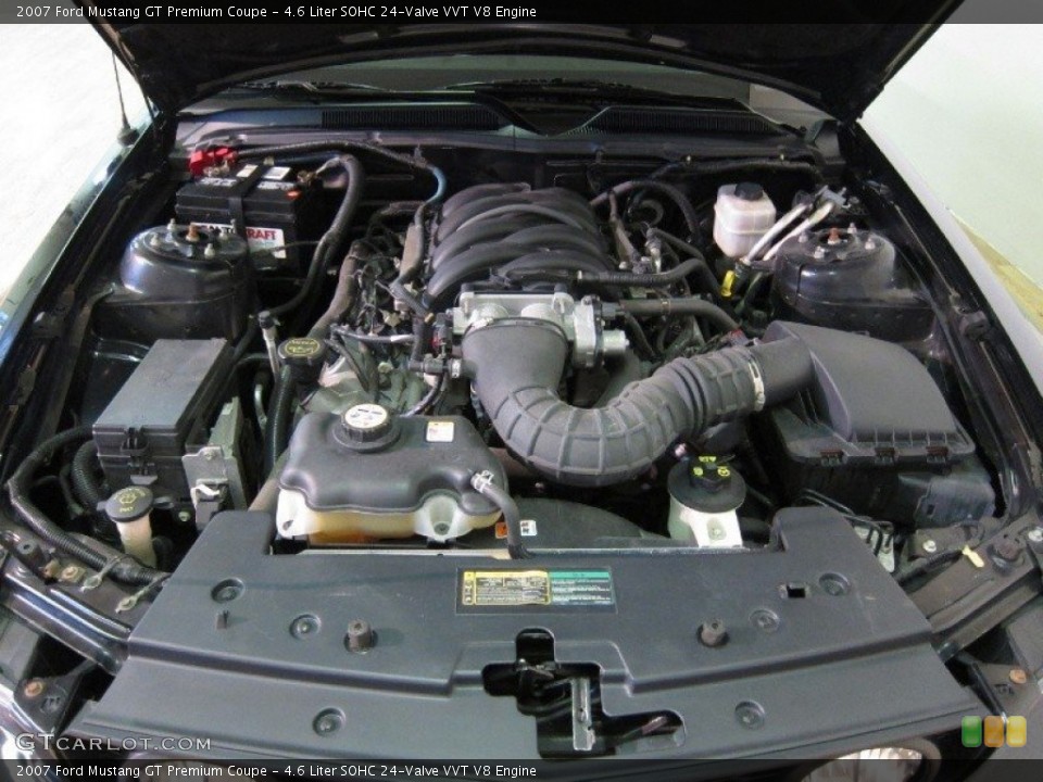 4.6 Liter SOHC 24-Valve VVT V8 Engine for the 2007 Ford Mustang #80353090
