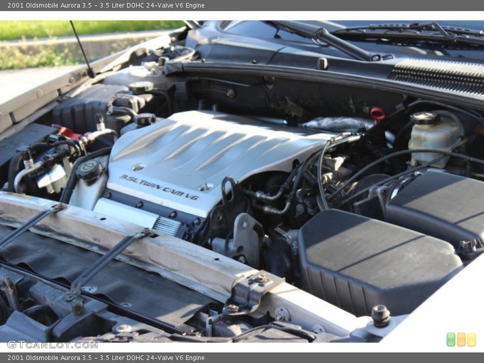 3.5 Liter DOHC 24-Valve V6 Engine for the 2001 Oldsmobile Aurora #80370219