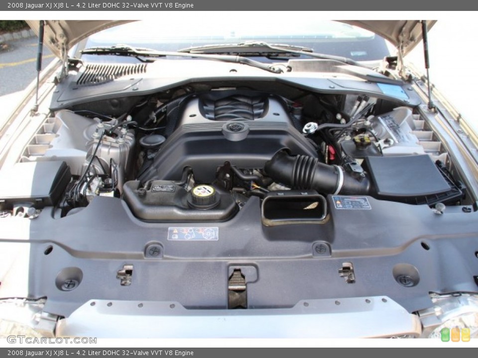 4.2 Liter DOHC 32-Valve VVT V8 Engine for the 2008 Jaguar XJ #80460615