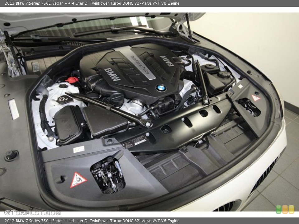 4.4 Liter DI TwinPower Turbo DOHC 32-Valve VVT V8 Engine for the 2012 BMW 7 Series #80466731