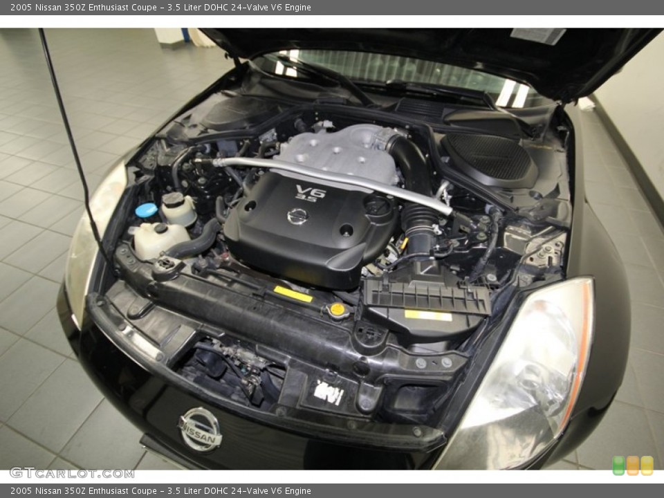 3.5 Liter DOHC 24-Valve V6 Engine for the 2005 Nissan 350Z #80537461