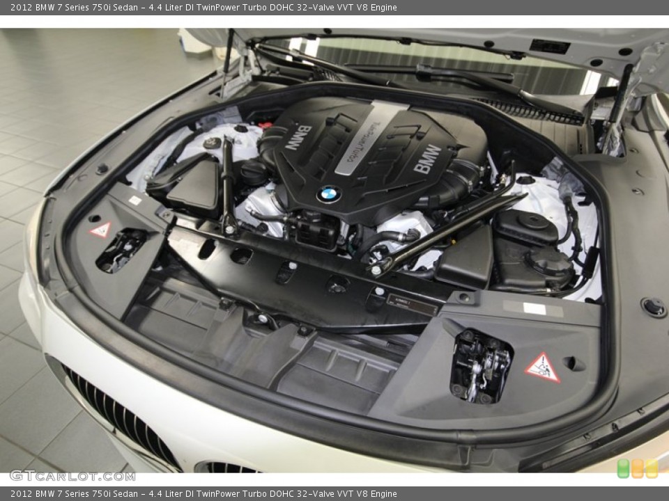 4.4 Liter DI TwinPower Turbo DOHC 32-Valve VVT V8 Engine for the 2012 BMW 7 Series #80610583