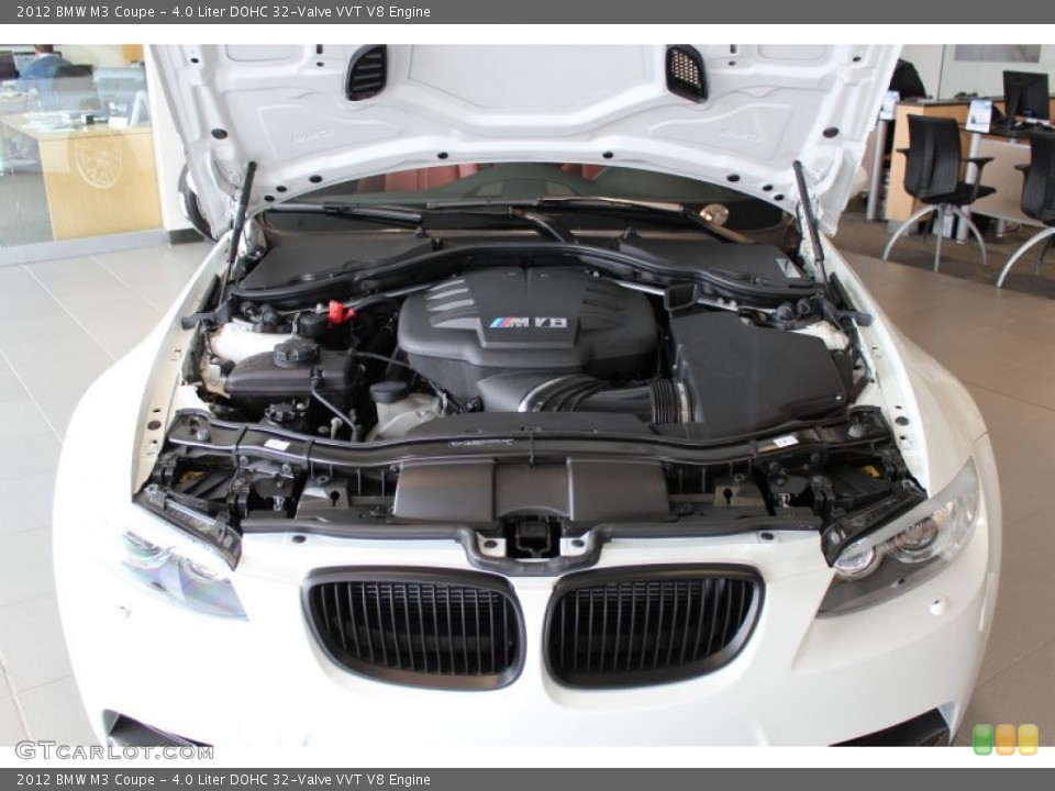 4.0 Liter DOHC 32-Valve VVT V8 Engine for the 2012 BMW M3 #80670899