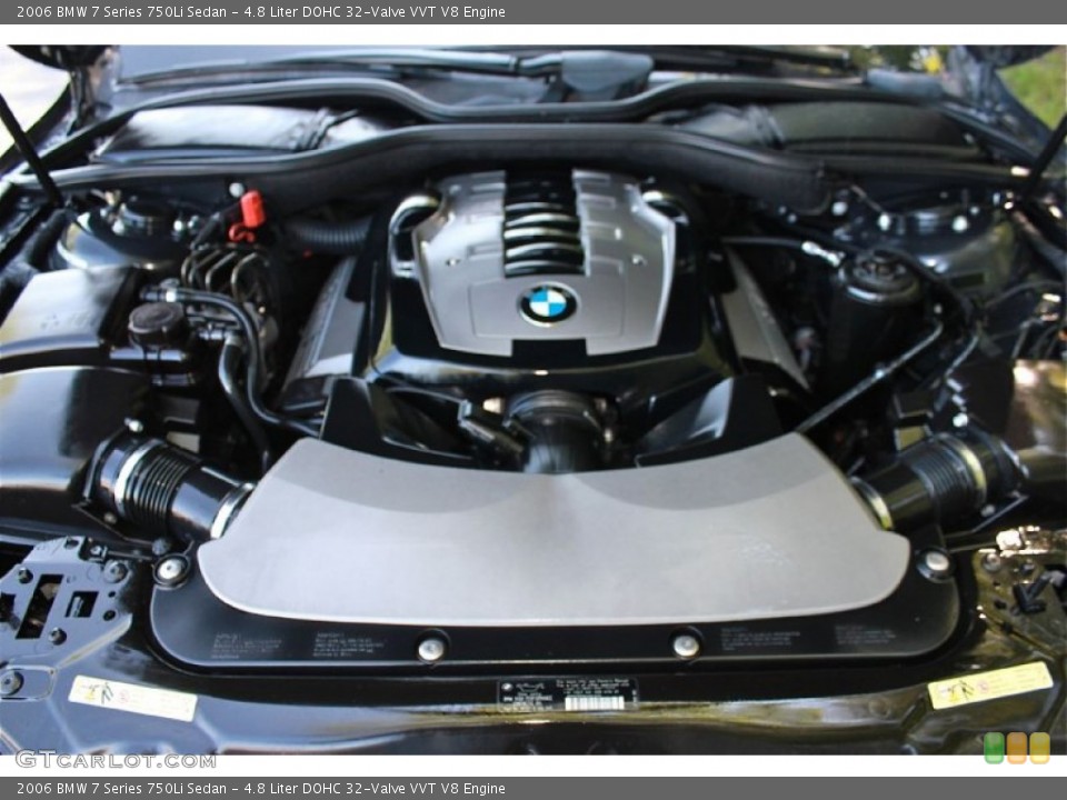 4.8 Liter DOHC 32-Valve VVT V8 2006 BMW 7 Series Engine