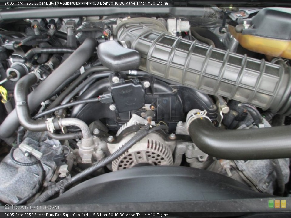 6.8 Liter SOHC 30 Valve Triton V10 Engine for the 2005 Ford F250 Super Duty #81459048