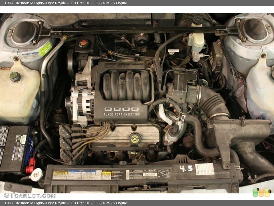 3.8 Liter OHV 12-Valve V6 1994 Oldsmobile Eighty-Eight Engine