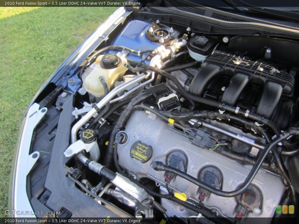 3.5 Liter DOHC 24-Valve VVT Duratec V6 Engine for the 2010 Ford Fusion #81624426