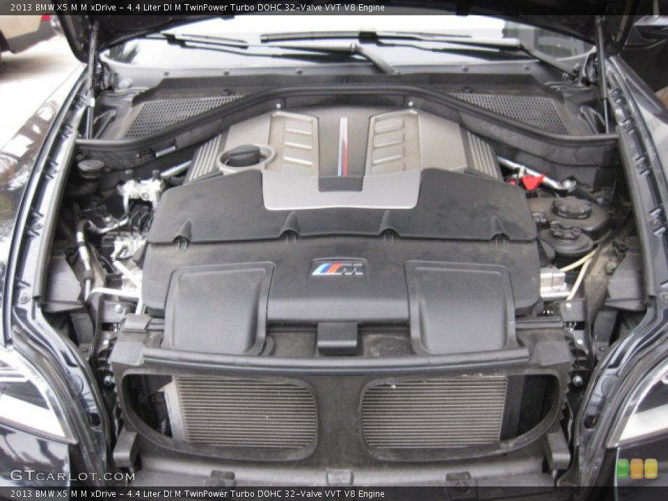 4.4 Liter DI M TwinPower Turbo DOHC 32-Valve VVT V8 2013 BMW X5 M Engine