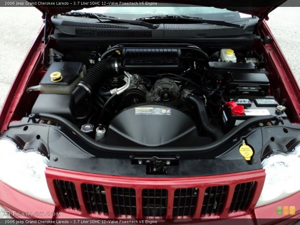 3.7 Liter SOHC 12-Valve Powertech V6 Engine for the 2006 Jeep Grand Cherokee #82309016